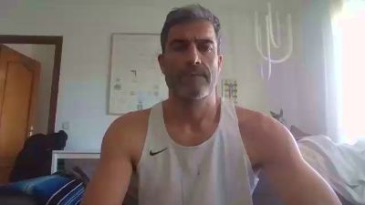 hotreds webcam model stream image