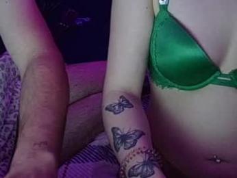 babygurl2033 webcam model stream image