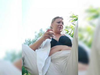 yuliia_3003 webcam bongacams model stream image
