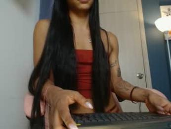 emmily_forever webcam model stream image