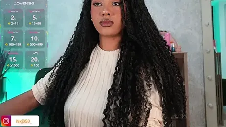 HOTBLACKANDWHITE2 webcam stripchat model stream image