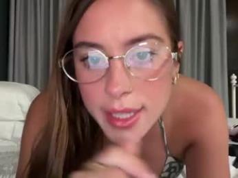 karinaaaxx webcam chaturbate model stream image