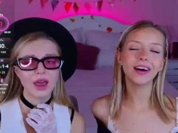 elariswave webcam model stream image