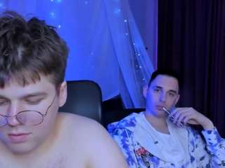 michael-strong webcam camsoda model stream image