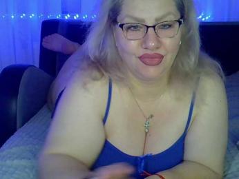 AngelinaGlam webcam model stream image