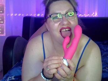 AngelinaGlam webcam model stream image