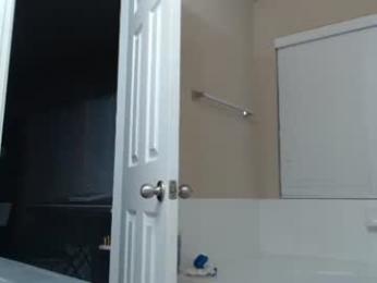 kissthetipofmydick webcam chaturbate model stream image