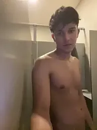 Leo_Savage_ webcam model stream image