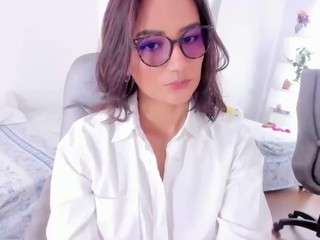 eliissa webcam model stream image