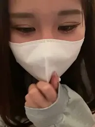 noa_chi webcam model stream image