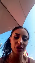 FeetVibe webcam model stream image