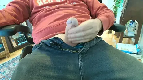 massive_cum webcam model stream image