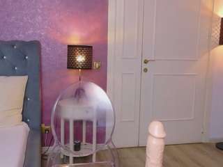 carlareys webcam model stream image