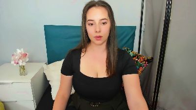 SophieNatural webcam model stream image