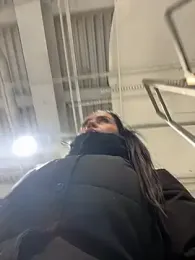 CrazzyChicks webcam model stream image