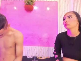 noah_d_zoe webcam model stream image