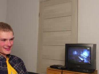 chris_holt webcam model stream image