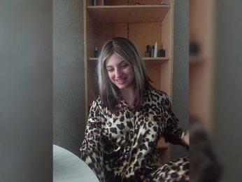 Rtewevhgwgvw webcam model stream image