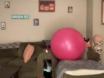 greenxxxqueen webcam model stream image