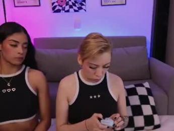 violettgrey_ webcam chaturbate model stream image
