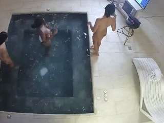 voyeurcam-casa-salsa-hottub-view webcam model stream image