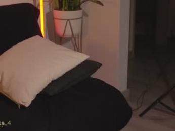 laurita_4 webcam model stream image
