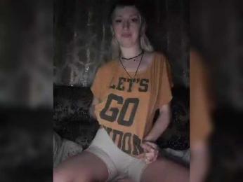 Ella-Mary webcam model stream image