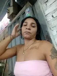 chikivivi- webcam stripchat model stream image