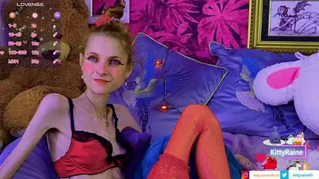 KittyRaine webcam model stream image