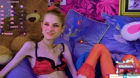 KittyRaine webcam model stream image
