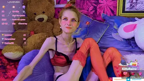 KittyRaine webcam model stream image