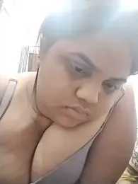 hotsilk21 webcam model stream image