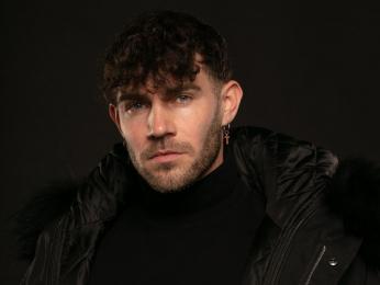 alphahhunk webcam livejasmin model stream image