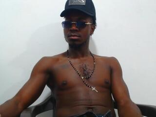 Jayth Colinss webcam model stream image