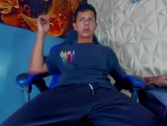 g_lincoln webcam model stream image