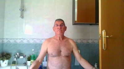 quique185bcn webcam cam4 model stream image