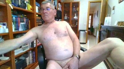 quique185bcn webcam cam4 model stream image