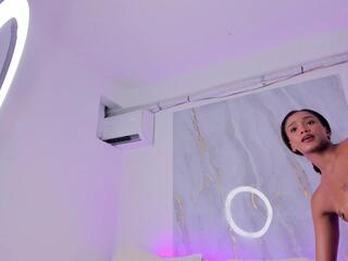 Shoffy Novoa webcam flirt4free model stream image