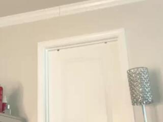 Simone Money webcam model stream image