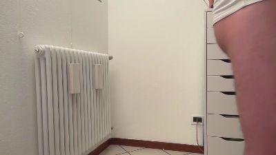 JohnLay webcam model stream image