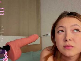 French-Eyes webcam model stream image