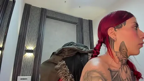 selene_red_ webcam model stream image