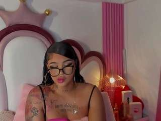 khelanyisyy webcam camsoda model stream image
