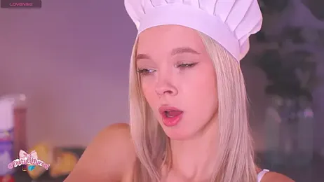 TastyTiffy webcam stripchat model stream image