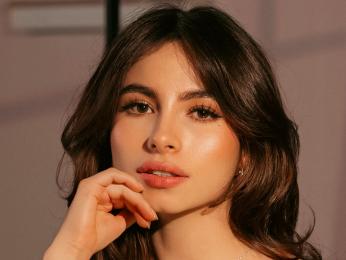 LauriSweet webcam livejasmin model stream image