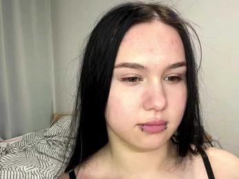 DiaphanousDream webcam bongacams model stream image
