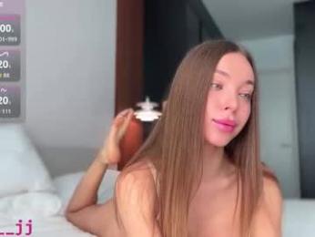 eva_j webcam model stream image