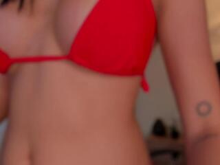 Lucia Brown webcam model stream image