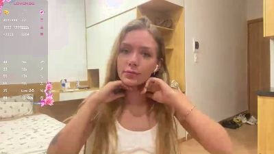 ChristaTolomeo webcam model stream image