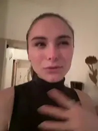 SophiiaStarr webcam model stream image